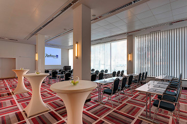 Radisson Blu Hotel Leipzig: Sala de conferencia