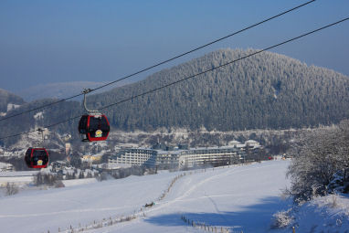 Sauerland Stern Hotel: Vista exterior