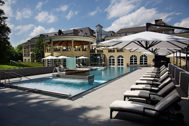 Steigenberger Hotel Der Sonnenhof: Zwembad