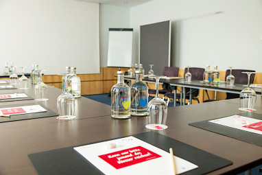 IntercityHotel Wien: Sala de conferencia