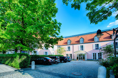 ACHAT Hotel SchreiberHof Aschheim: Buitenaanzicht