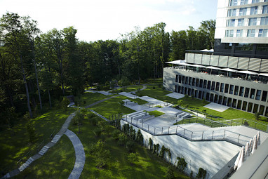 Lufthansa Seeheim: Exterior View