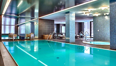 Adina Apartment Hotel Hamburg Michel: Piscine