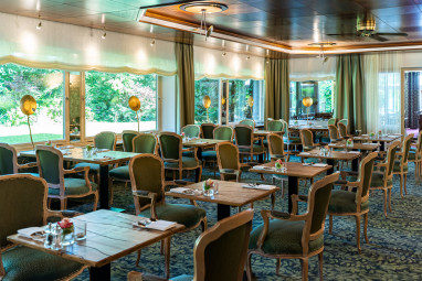 Waldhotel Tannenhäuschen: Restaurant