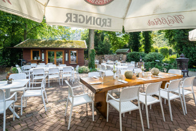 Waldhotel Tannenhäuschen: Restaurant