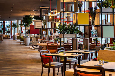 IntercityHotel Amsterdam Airport: Restaurant